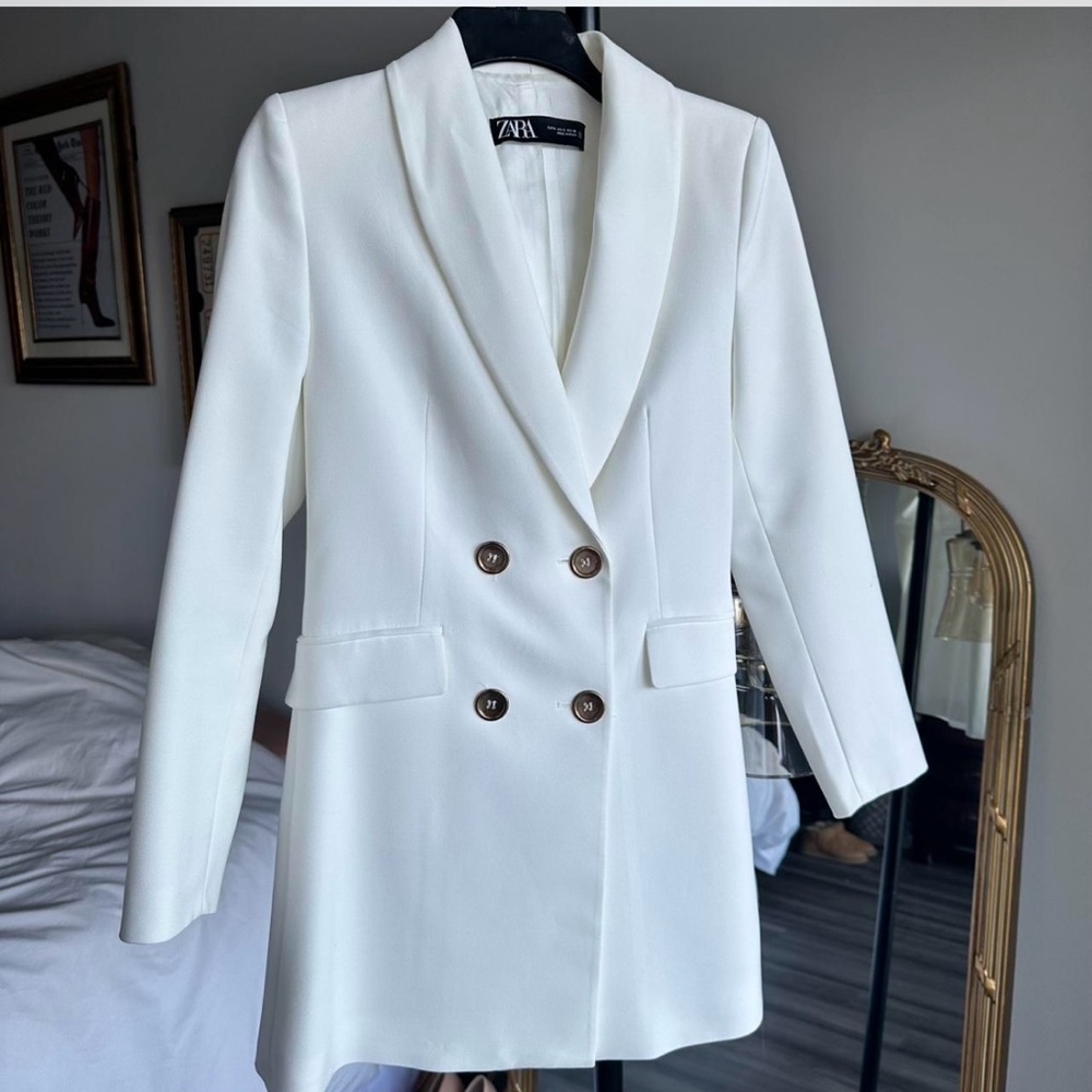 Zara Women's Cream Double-Breasted Blazer